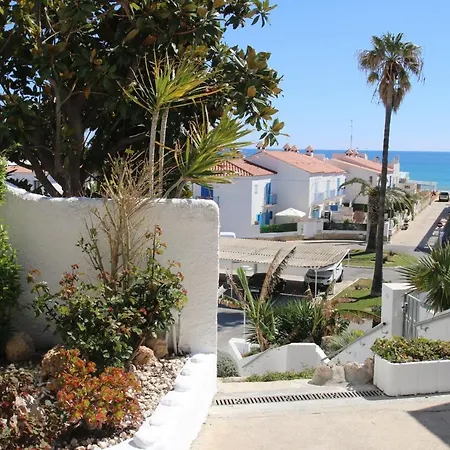 Casas Blancas 36 Semesterbostad *